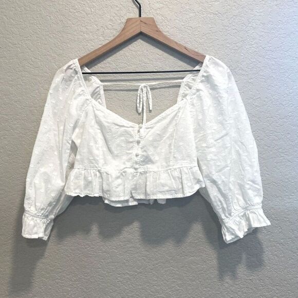 E&M White Polka Dot Cropped Top Size Medium - Picture 1 of 6